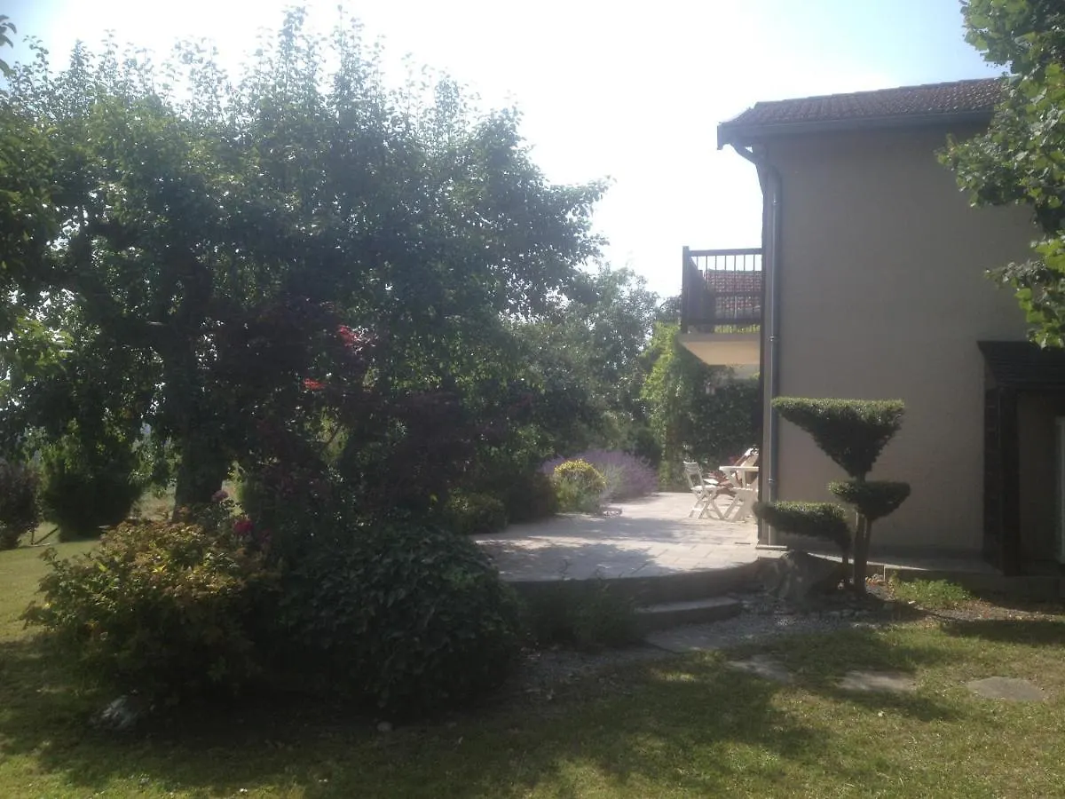 Holiday home Maison Sur La Colline Cheminee Wifi Proche Thermes Aubin