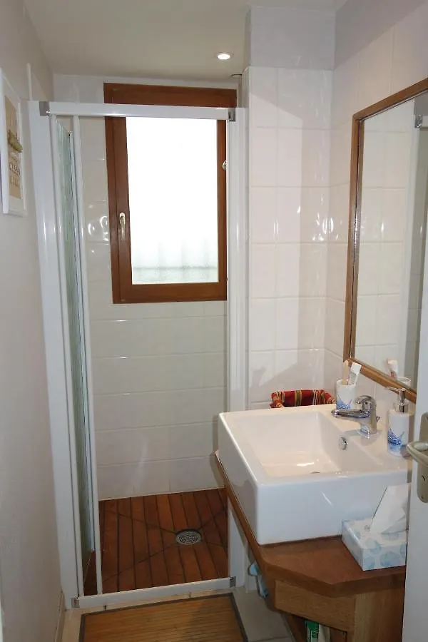 Maison Sur La Colline Cheminee Wifi Proche Thermes Aubin  France