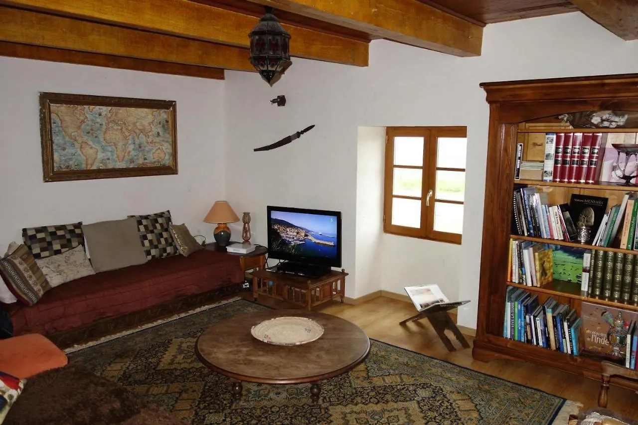 Holiday home Maison Sur La Colline Cheminee Wifi Proche Thermes Aubin  France